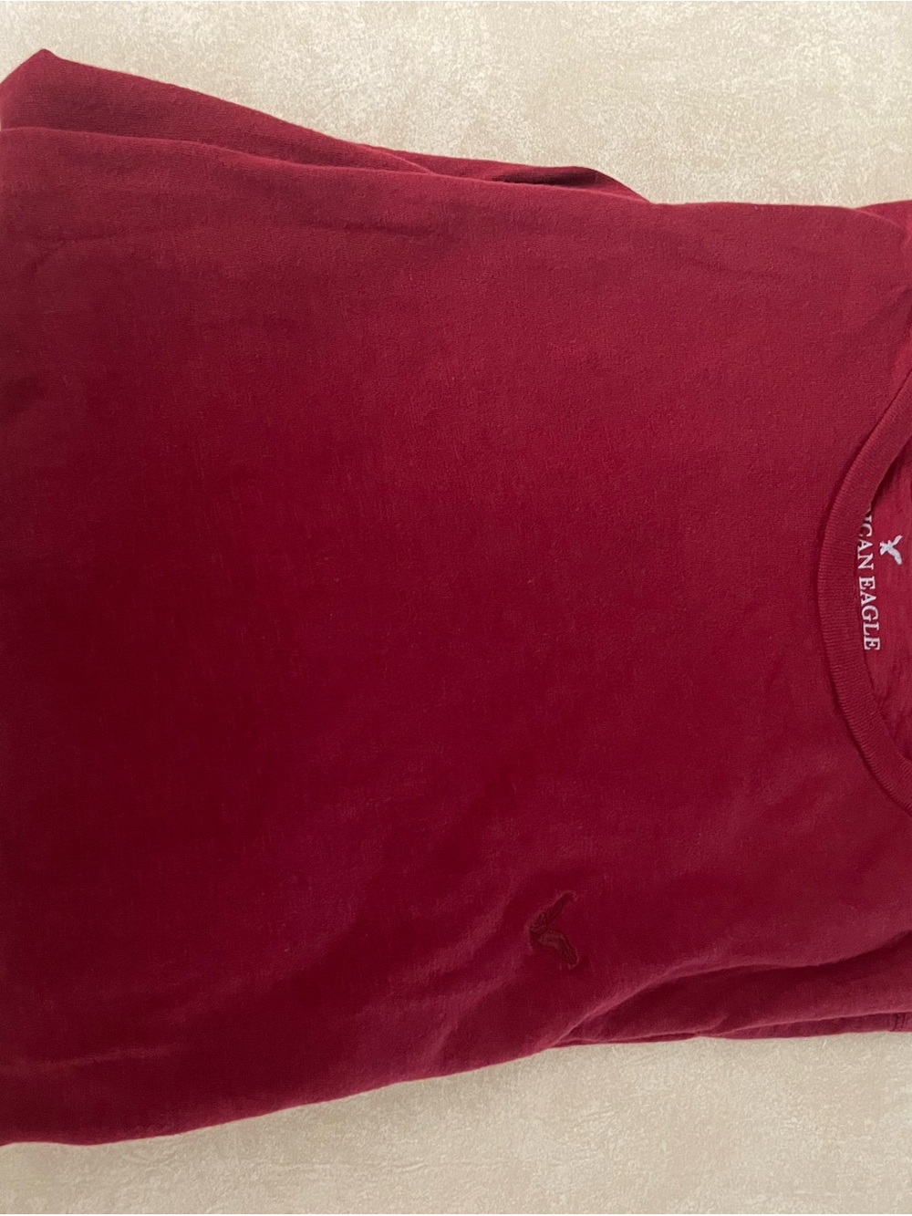 American Eagle Outfitters Men’s Burgundy Crew Neck Tee